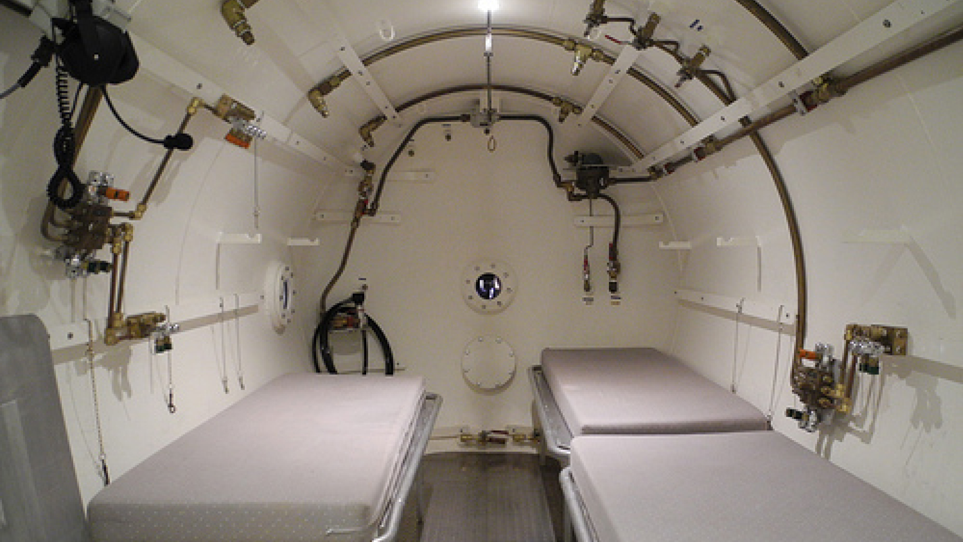 The Hyposphere: A Thought Experiment in Pressurized Geometry